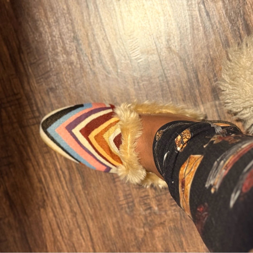 New!!! Universal Thread Chevron Mules With Faux F… - image 5